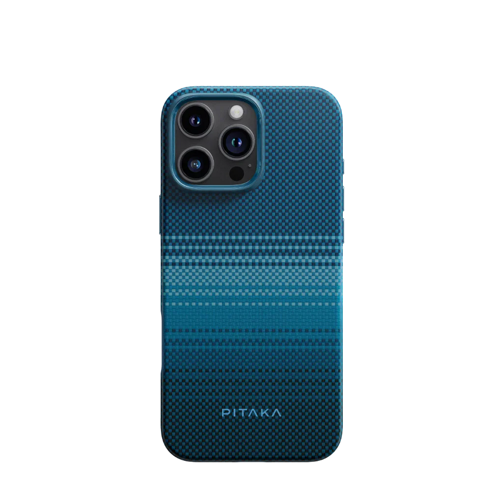 Moonrise,iPhone 16 Pro