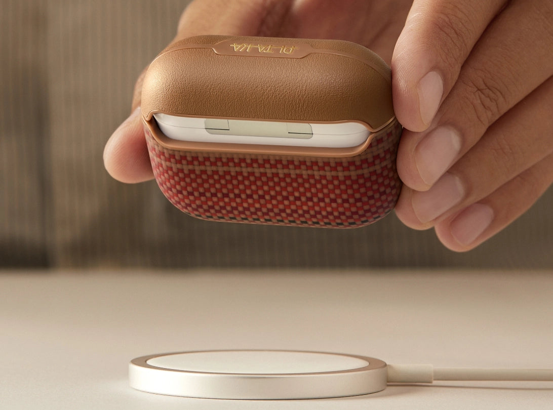 حافظة من ألياف الأراميد لـ AirPods Pro 3 / AirPods Pro 2 / AirPods Pro / AirPods 4