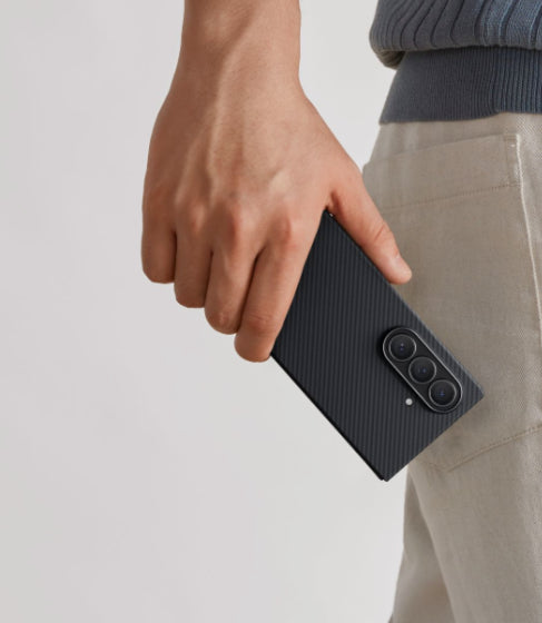 غطاء هاتف من ألياف الأراميد لهاتفي Samsung Galaxy Z Fold / Flip7