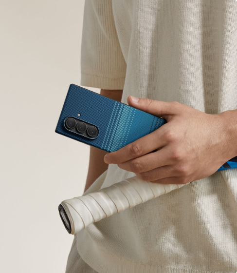 غطاء هاتف من ألياف الأراميد لهاتفي Samsung Galaxy Z Fold / Flip7