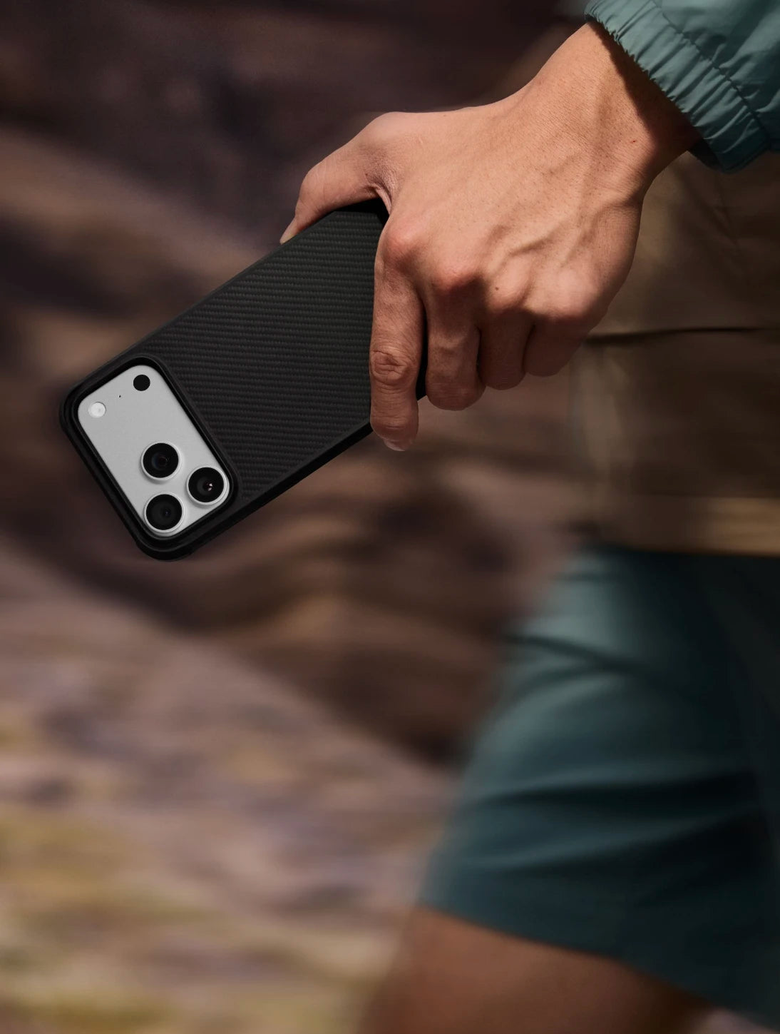 جراب Aramid ProGuard لسلسلة iPhone 17