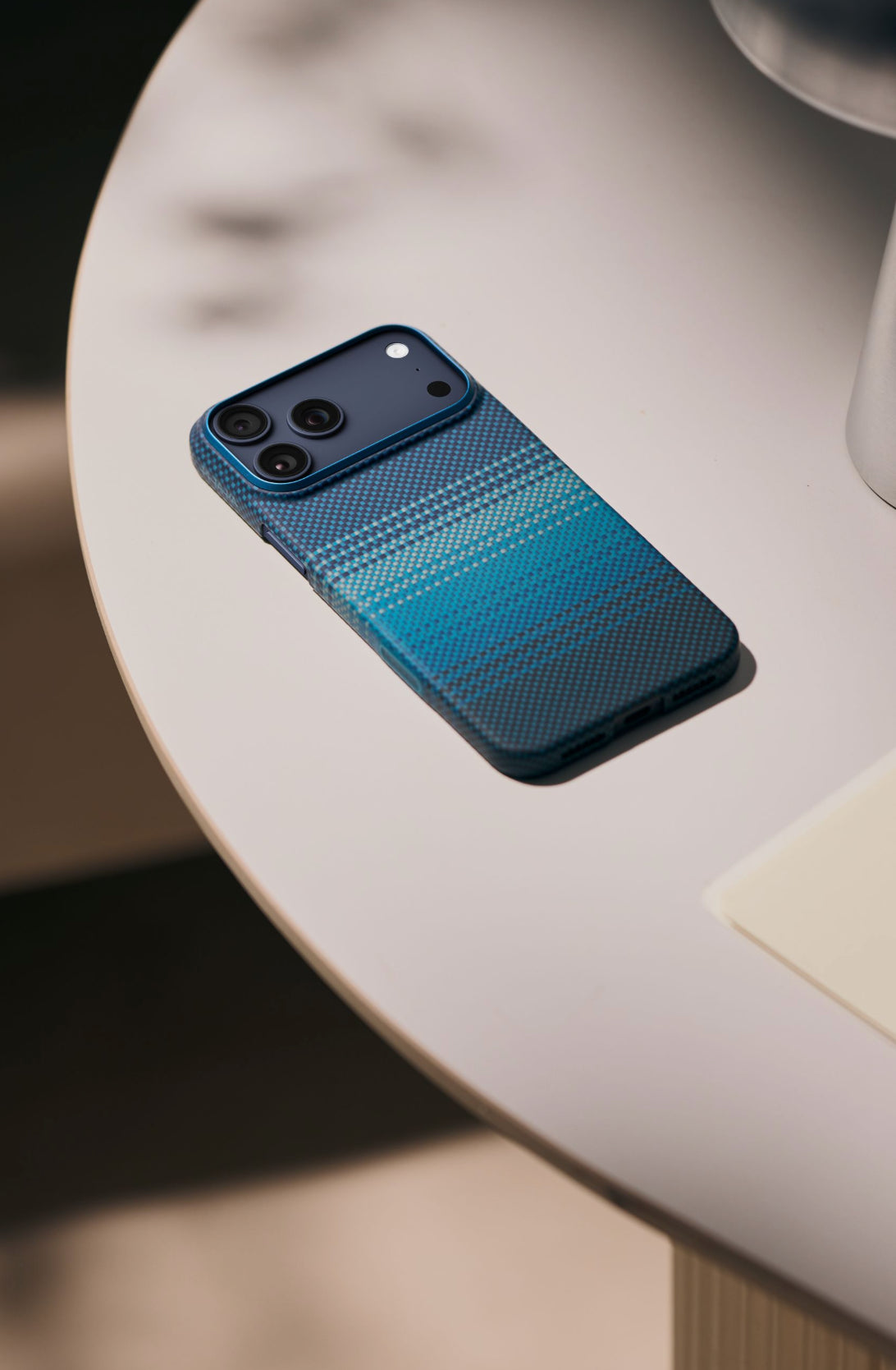 جراب نحيف للغاية لسلسلة iPhone 17