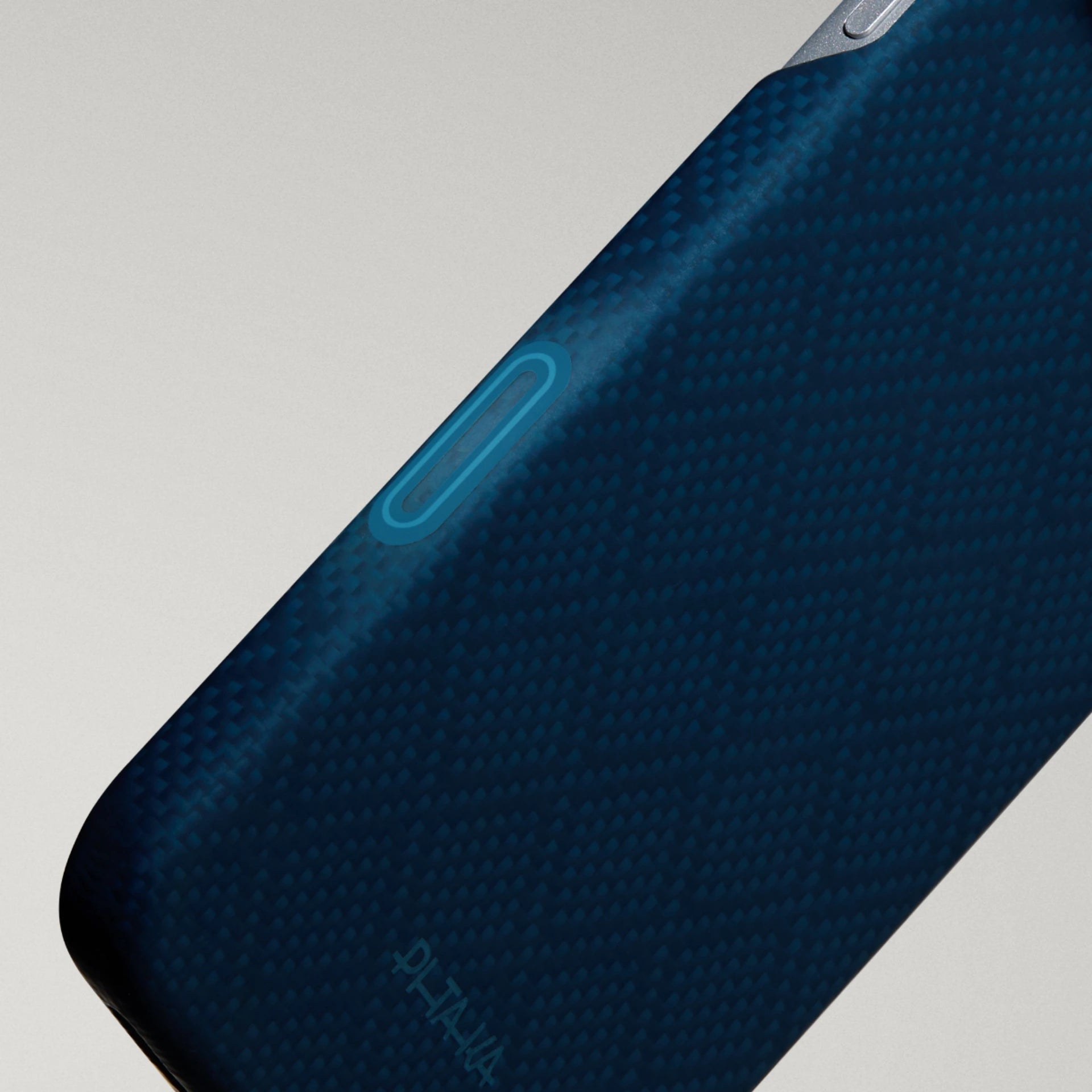 PITAKA iPhone 18 case - 1