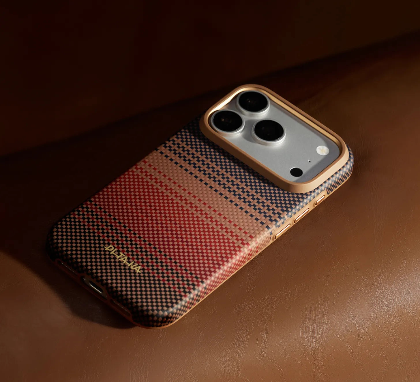 PITAKA iPhone 18 case - 1