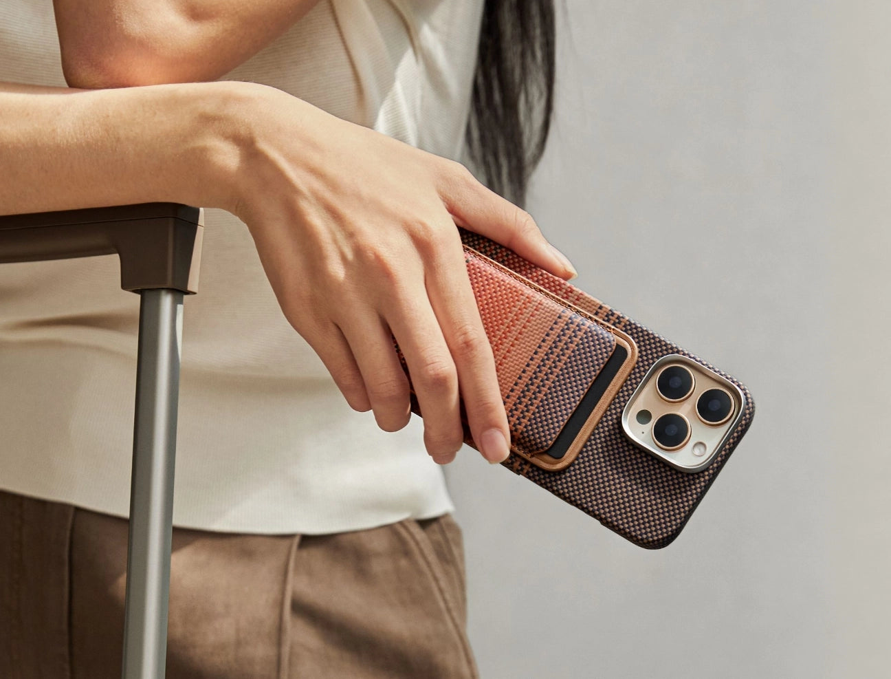 محفظة منسوجة مغناطيسية