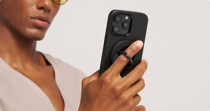 features-military-grade-protective-case-for-iphone16